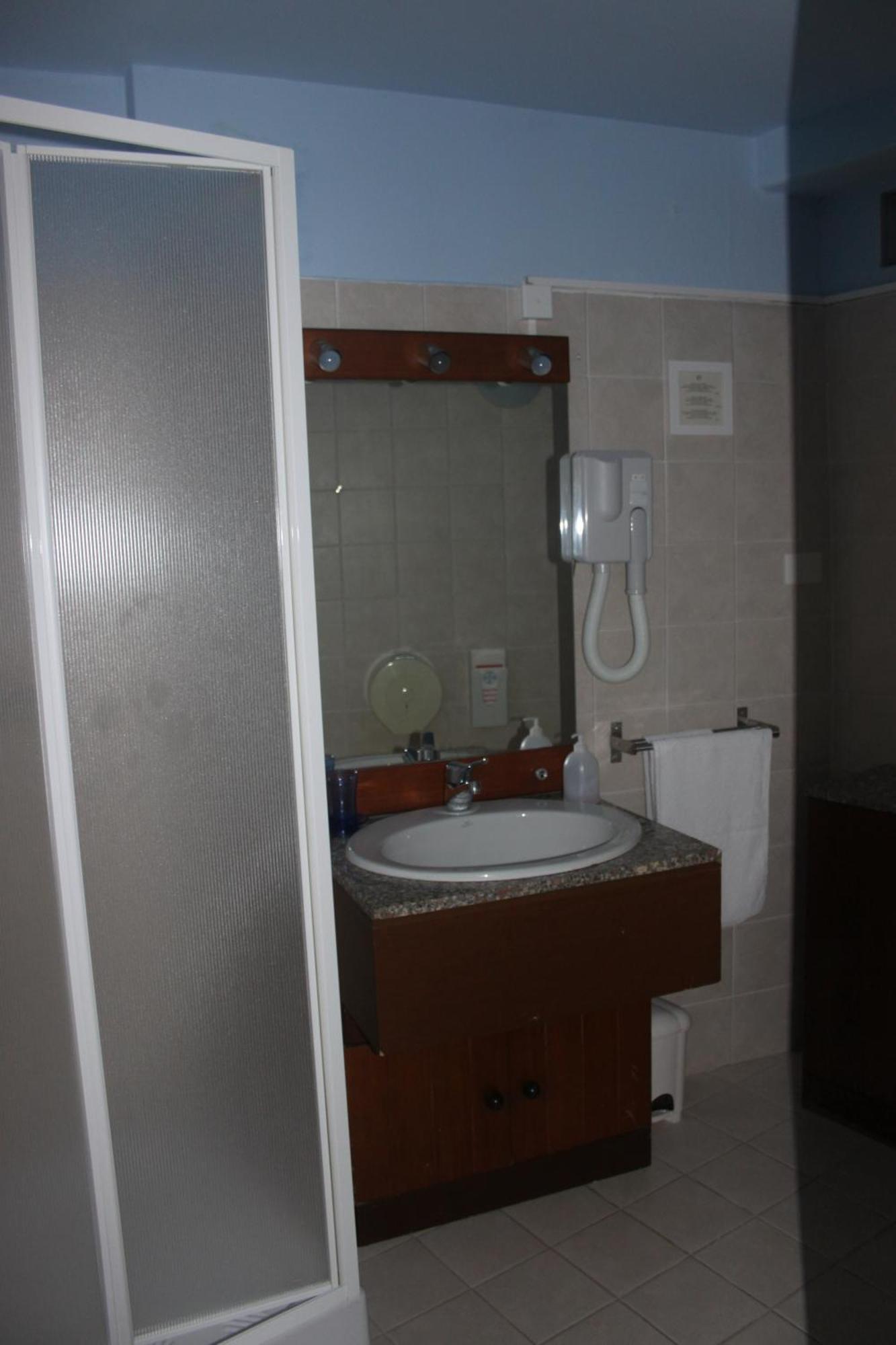 Locanda Del Pittore Arcumeggia Room photo